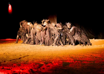 Sbor v kostýmech na premiéře galashow Kůň Pátý Element, fotograf koní | Jana H Foto