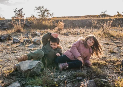 rodinné focení na podzim v protisvětle, rodinný fotograf | Jana H Foto